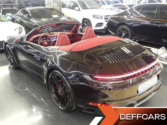 Porsche 911 Carrera 4 GTS Cabriolet купить на сайте DeffCars