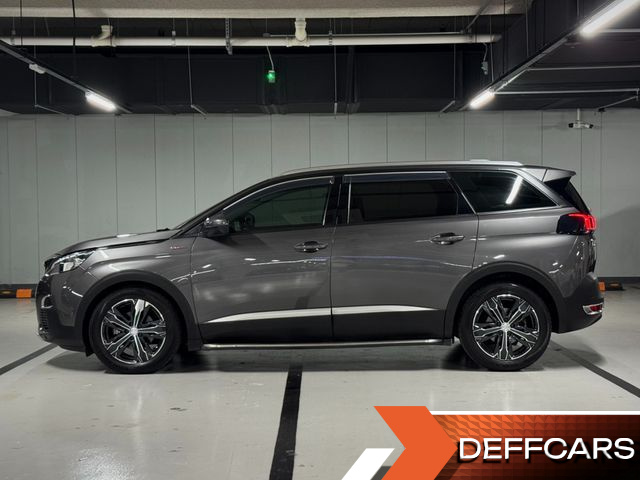 Peugeot 5008 1.6 BlueHDi Allure купить на сайте DeffCars
