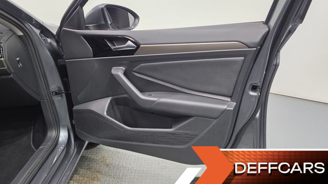 Volkswagen JETTA 1.4 TSI Prestige купить на сайте DeffCars