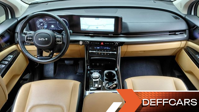 Kia CARNIVAL Gasoline 9-Seater Signature купить на сайте DeffCars