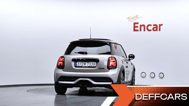 Mini COOPER Classic Third Generation купить на сайте DeffCars