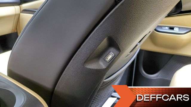 Kia CARNIVAL Gasoline 9-Seater Prestige купить на сайте DeffCars