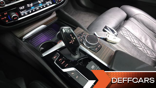 BMW 5-SERIES 520d M Sport Package Plus купить на сайте DeffCars