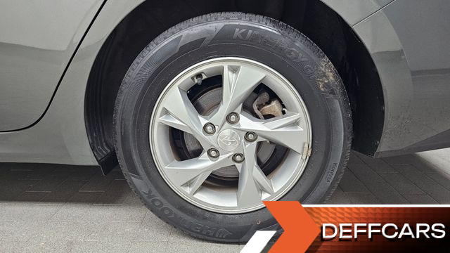 Hyundai AVANTE 1.6 Smart купить на сайте DeffCars