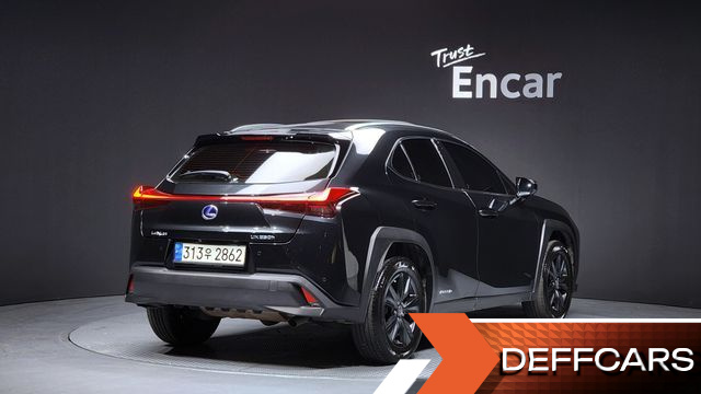 Lexus UX 2.0 2WD купить на сайте DeffCars