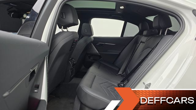 BMW 5-SERIES 520i M Sport купить на сайте DeffCars