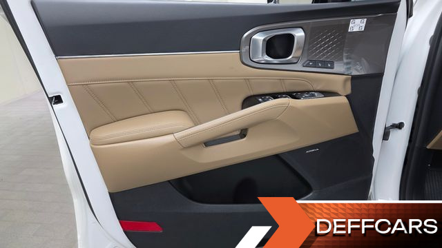 Kia SORENTO HEV 1.6 4WD Gravity купить на сайте DeffCars