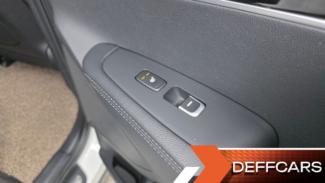 Kia SORENTO Gasoline 2.0 Turbo 2WD Master Special купить на сайте DeffCars
