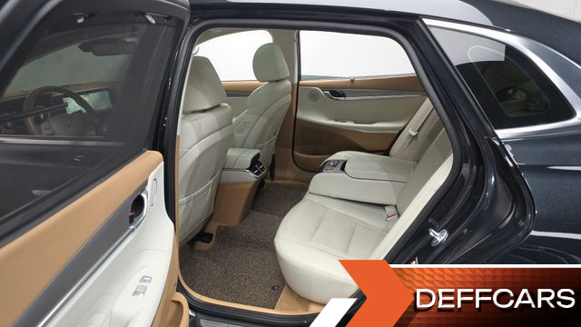 Hyundai GRANDEUR 3.3 Calligraphy купить на сайте DeffCars