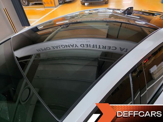Toyota PRIUS 2.0 PHEV XSE купить на сайте DeffCars