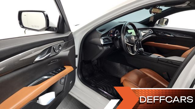 Cadillac CT6 2.0 Turbo купить на сайте DeffCars