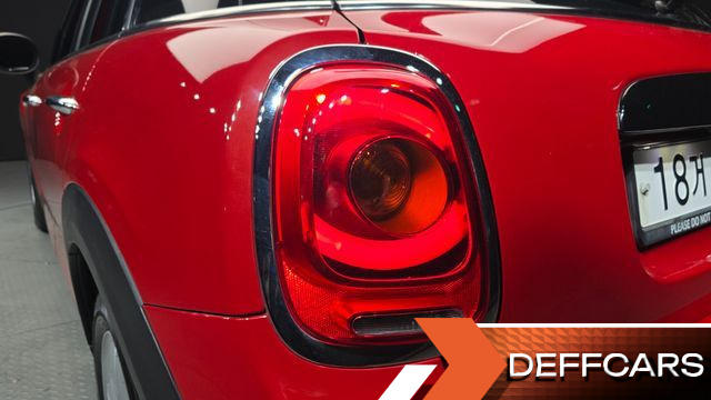 Mini COOPER 5Door Standard 3rd купить на сайте DeffCars