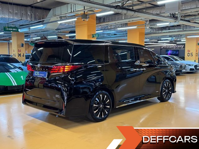 Toyota ALPHARD 2.5 HEV Executive AWD купить на сайте DeffCars