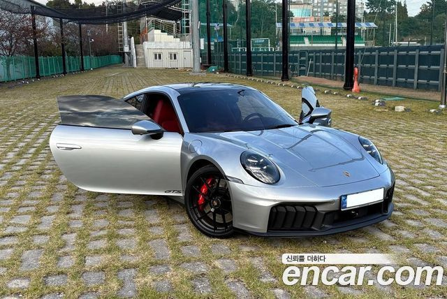 Porsche 911 Carrera GTS купить на сайте DeffCars