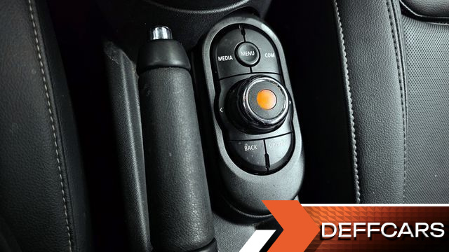 Mini COOPER 5Door Standard 3rd купить на сайте DeffCars