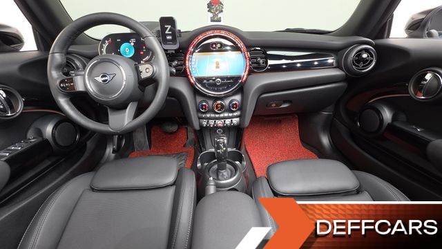 Mini COOPER CONVERTIBLE Classic Third Generation купить на сайте DeffCars