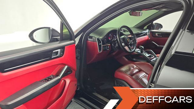 Porsche CAYENNE 3.0 COUPE PLATINUM EDITION купить на сайте DeffCars