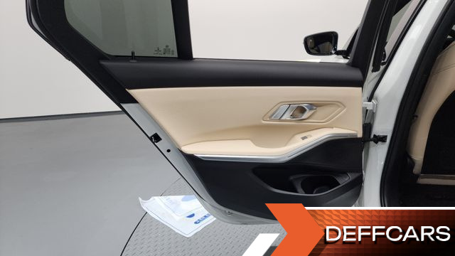BMW 3-SERIES 320i M Sport купить на сайте DeffCars
