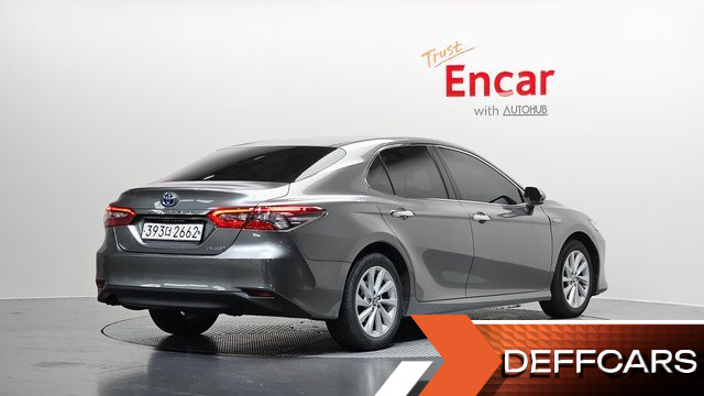 Toyota CAMRY 2.5 LE Hybrid купить на сайте DeffCars