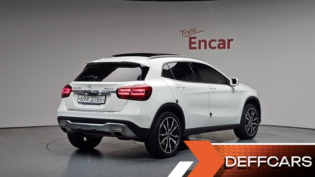 Mercedes GLA-CLASS GLA250 4MATIC купить на сайте DeffCars