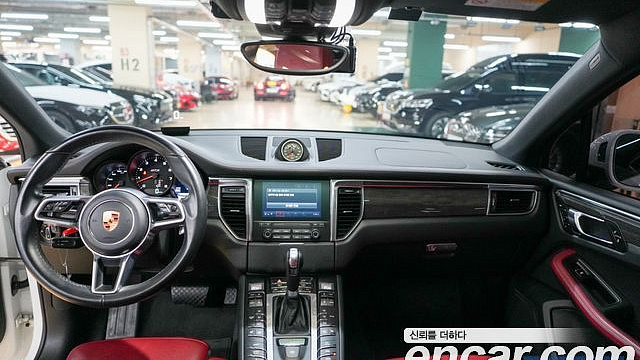 Porsche MACAN 3.0 GTS 95B купить на сайте DeffCars
