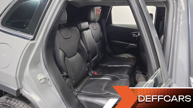 Jeep CHEROKEE 2.4 Limited AWD купить на сайте DeffCars