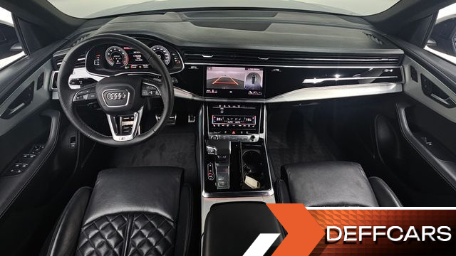 Audi Q8 55 TFSI Quattro Premium купить на сайте DeffCars