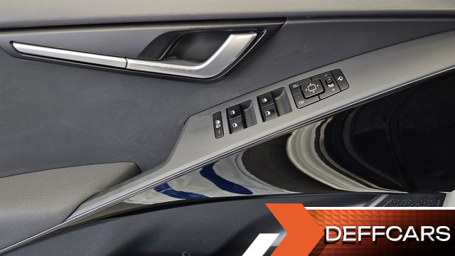 Kia NIRO Signature купить на сайте DeffCars