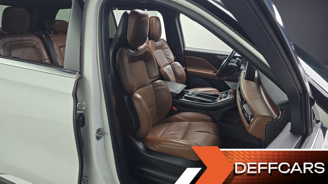 Lincoln AVIATOR 3.0 Reserve  AWD купить на сайте DeffCars