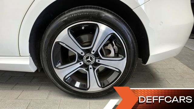 Mercedes B-CLASS B220 купить на сайте DeffCars