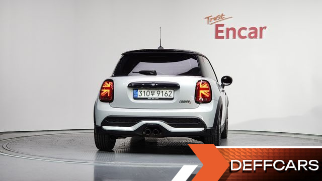 Mini COOPER Classic Third Generation купить на сайте DeffCars