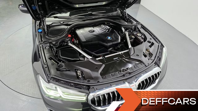 BMW 5-SERIES 520i Luxury купить на сайте DeffCars
