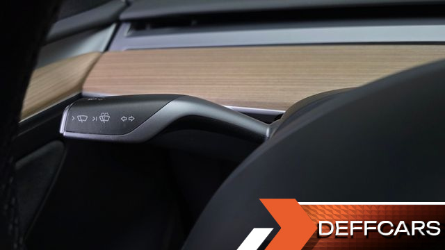 Tesla MODEL Y RWD купить на сайте DeffCars