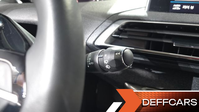 Peugeot 3008 1.2 Pure Tech Allure купить на сайте DeffCars