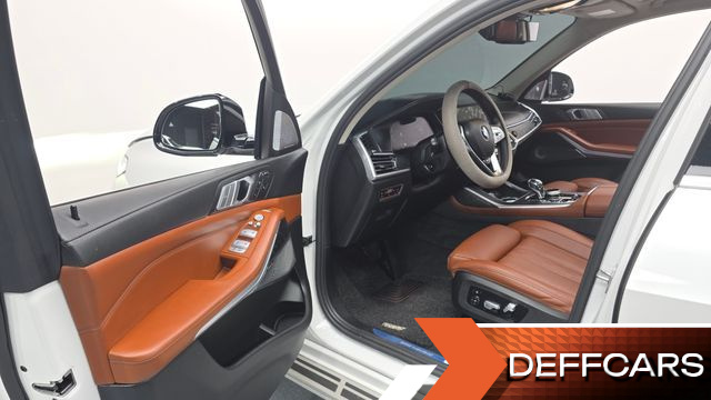BMW X7 xDrive 40i Design Pure Excellence 6-Seater купить на сайте DeffCars