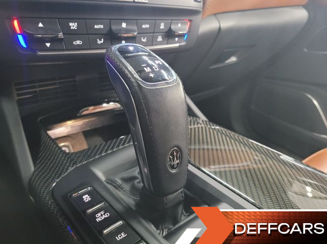 Maserati LEVANTE 3.0 AWD GranSport купить на сайте DeffCars