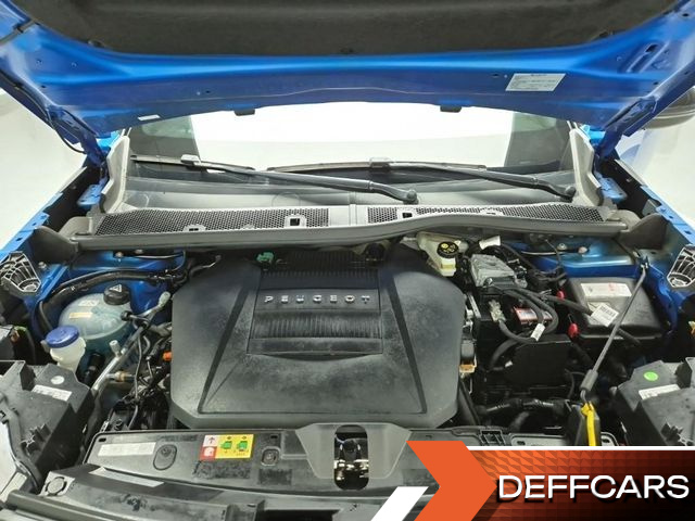 Peugeot 2008 EV GT Line купить на сайте DeffCars