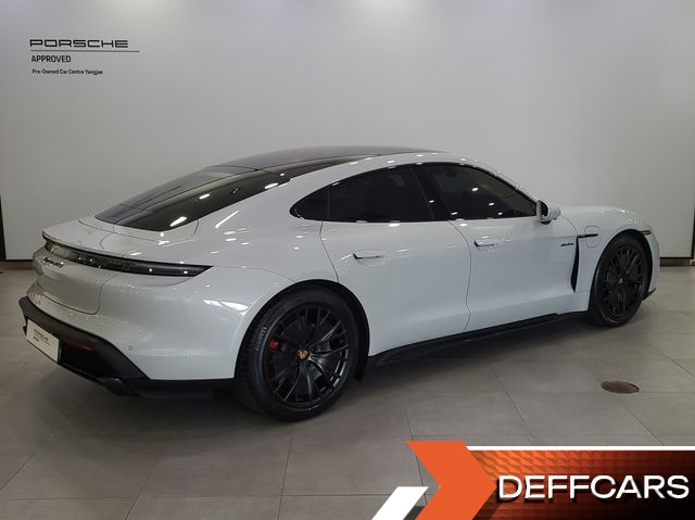 Porsche TAYCAN GTS купить на сайте DeffCars