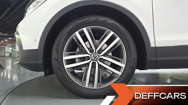 Volkswagen TIGUAN 2.0 TDI Prestige купить на сайте DeffCars