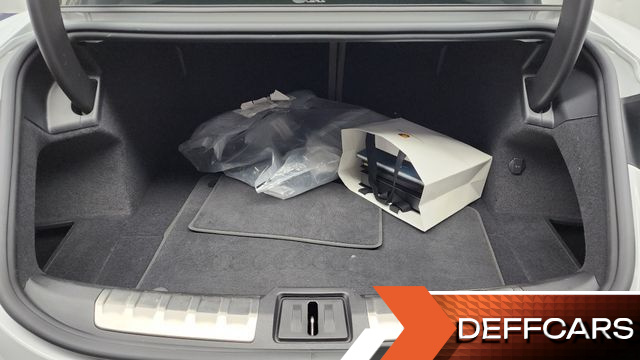Porsche TAYCAN Base купить на сайте DeffCars