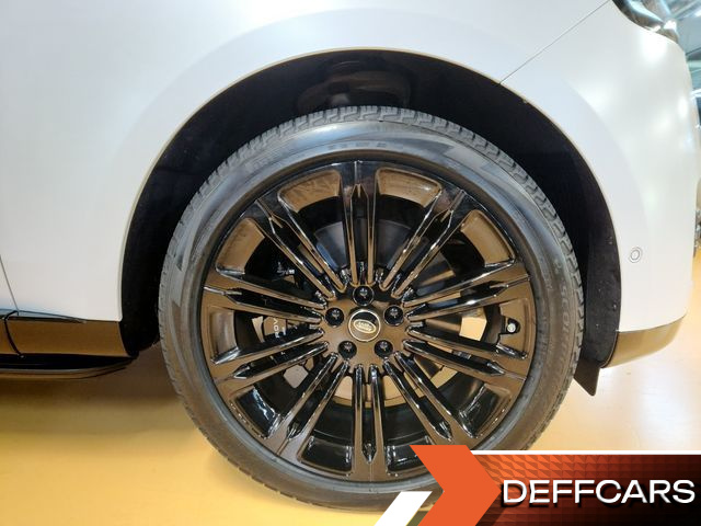 Land Rover RANGE ROVER P530 Autobiography Long Wheel Base купить на сайте DeffCars