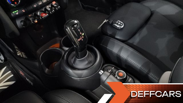 Mini COOPER Classic Plus Launch Pack Third Generation купить на сайте DeffCars