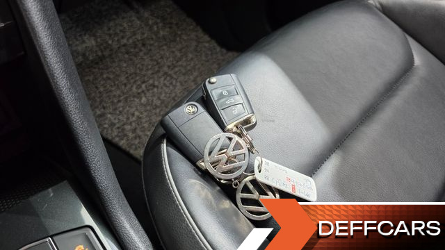 Volkswagen TIGUAN 2.0 TDI Premium купить на сайте DeffCars