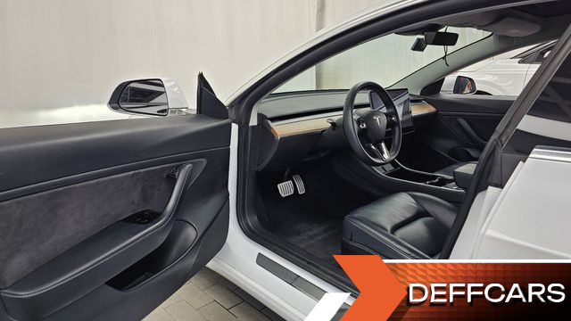 Tesla MODEL 3 Performance AWD купить на сайте DeffCars