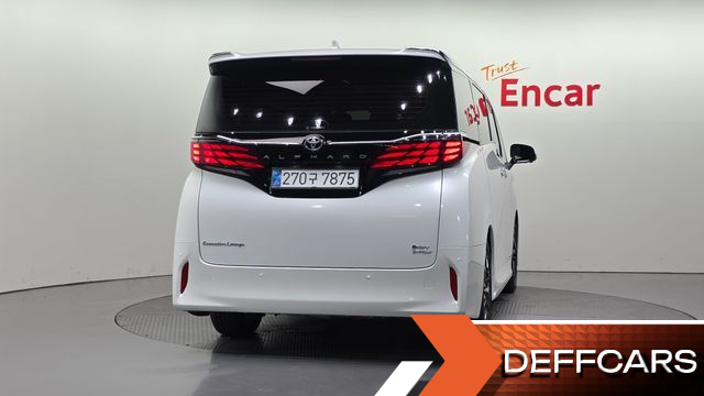 Toyota ALPHARD 2.5 HEV Executive AWD купить на сайте DeffCars