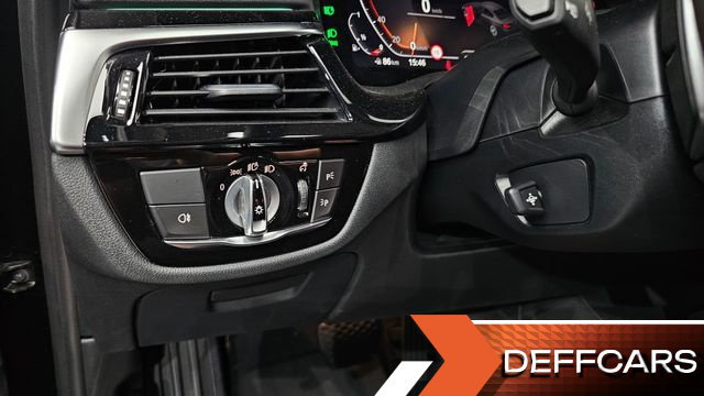 BMW 5-SERIES 530i Luxury купить на сайте DeffCars