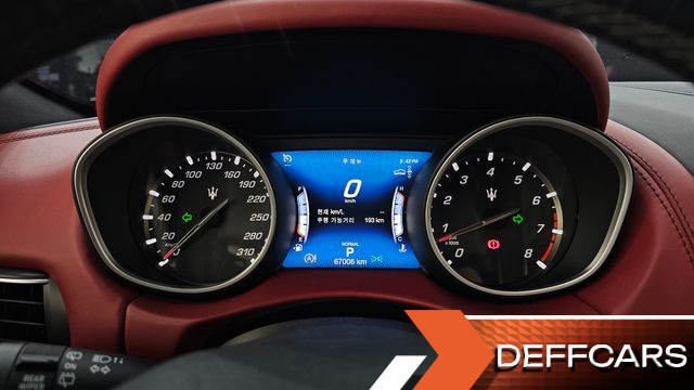 Maserati LEVANTE 3.0 AWD GranSport купить на сайте DeffCars
