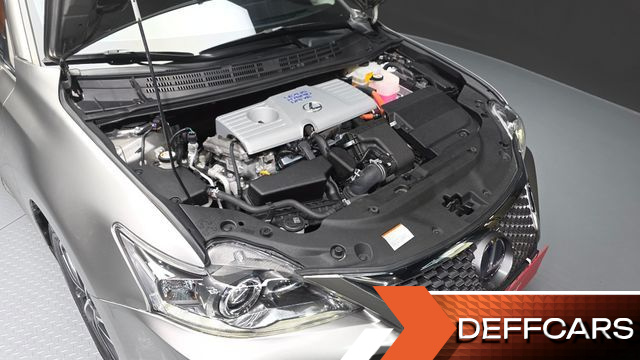 Lexus CT200H 1.8 Supreme ZWA10 купить на сайте DeffCars