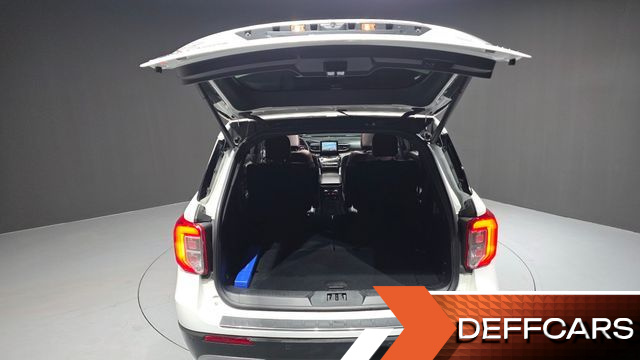 Ford EXPLORER 3.0 Platinum 4WD купить на сайте DeffCars