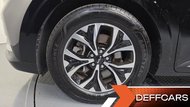 Kia CARNIVAL 9-Seater Prestige купить на сайте DeffCars